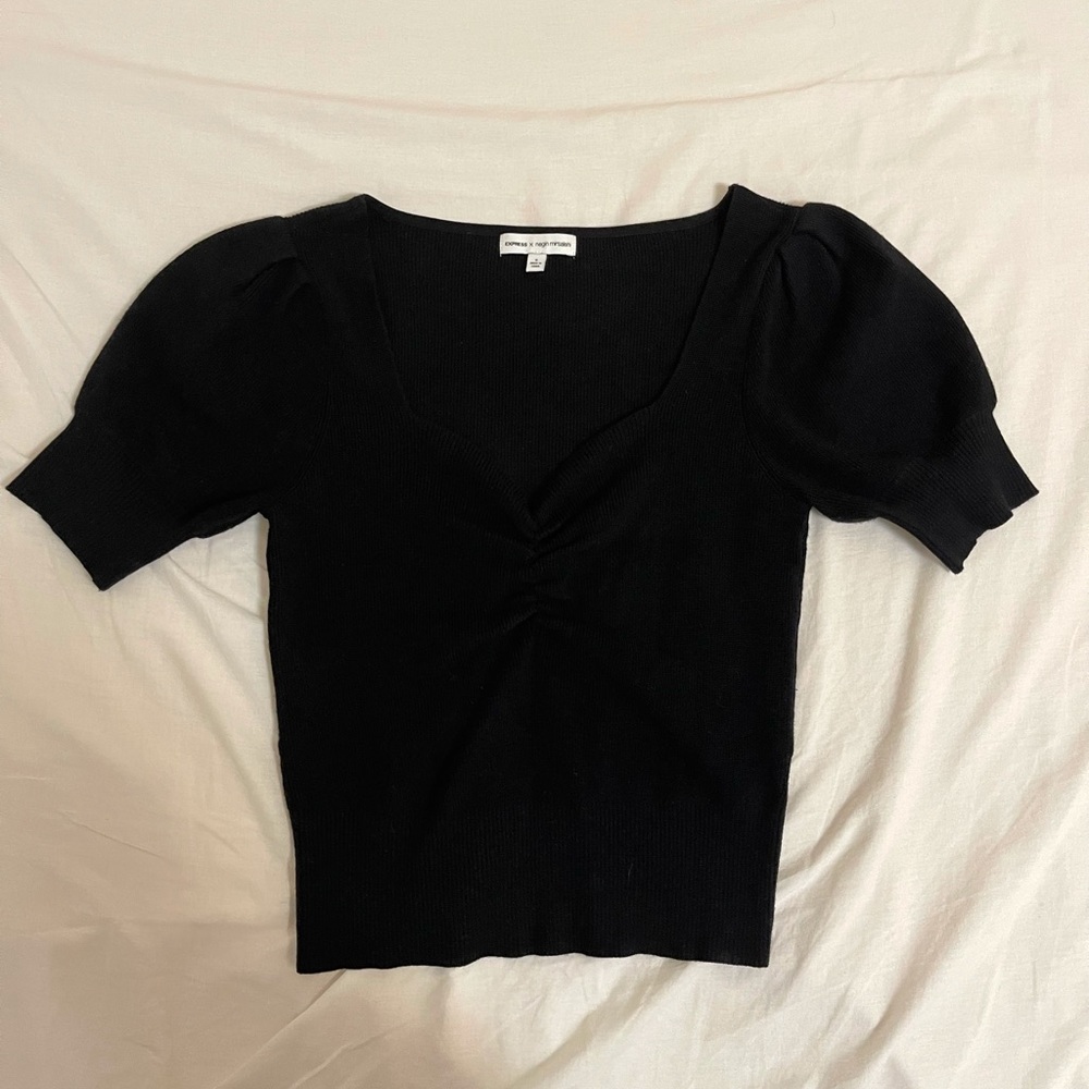 Black v scoop top🖤